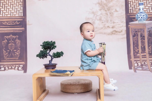广州宝宝几个月可以笑出声